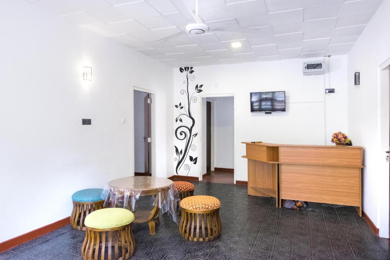 Best Hostel Yala Tissamaharama Oda fotoğraf
